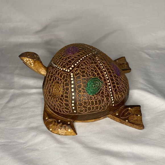 Folk Art Hand Carved Wood Turtle Figurine Handmade Carved Wooden Tortoise Statue - Picture 2 of 4
